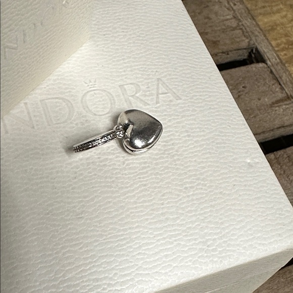 Pandora great shape I love my mom locket frame dangle heart clear pave charm - Picture 4 of 5